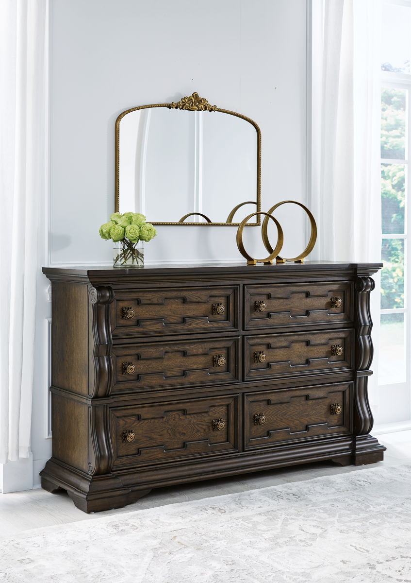Maylee - Upholstered Bedroom Set - Image 3