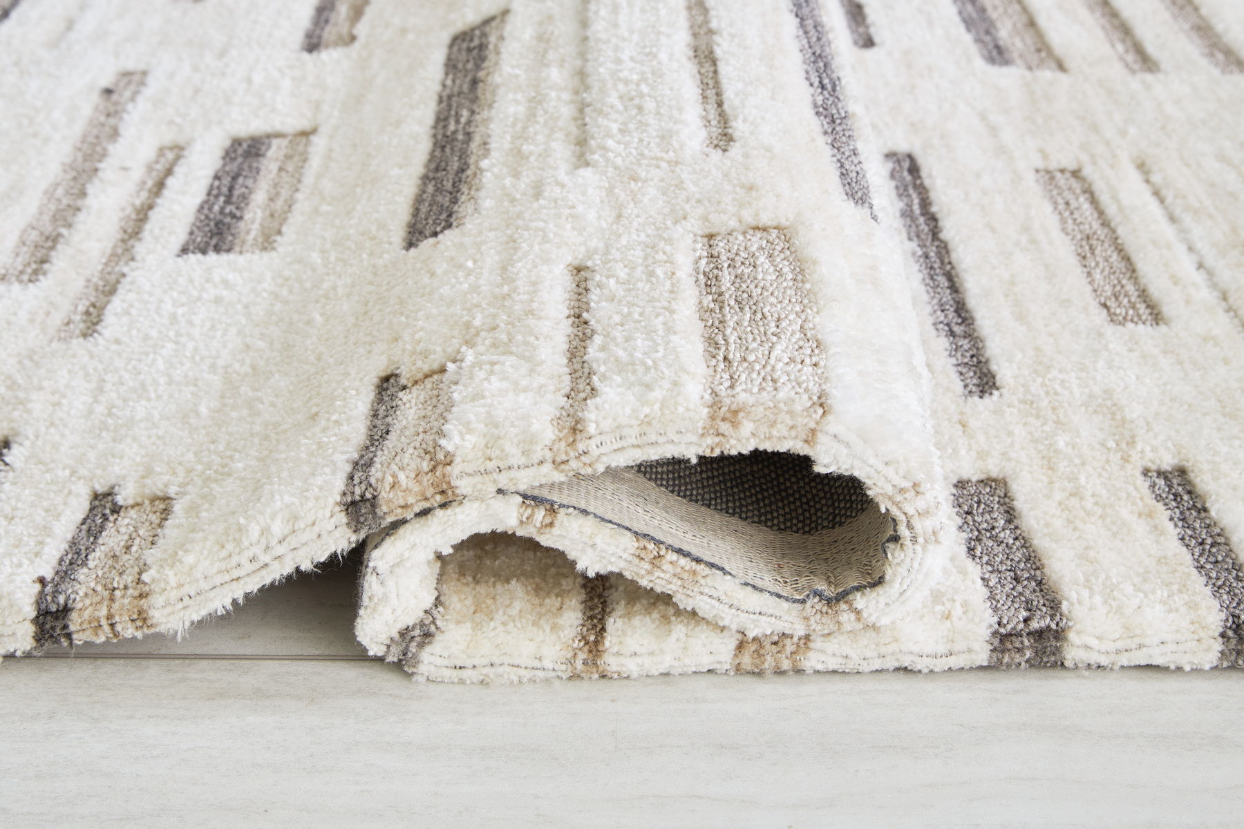 Leesdale - Rug - Image 4