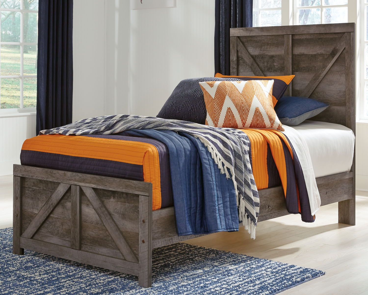 Wynnlow - Crossbuck Panel Bed - Image 9