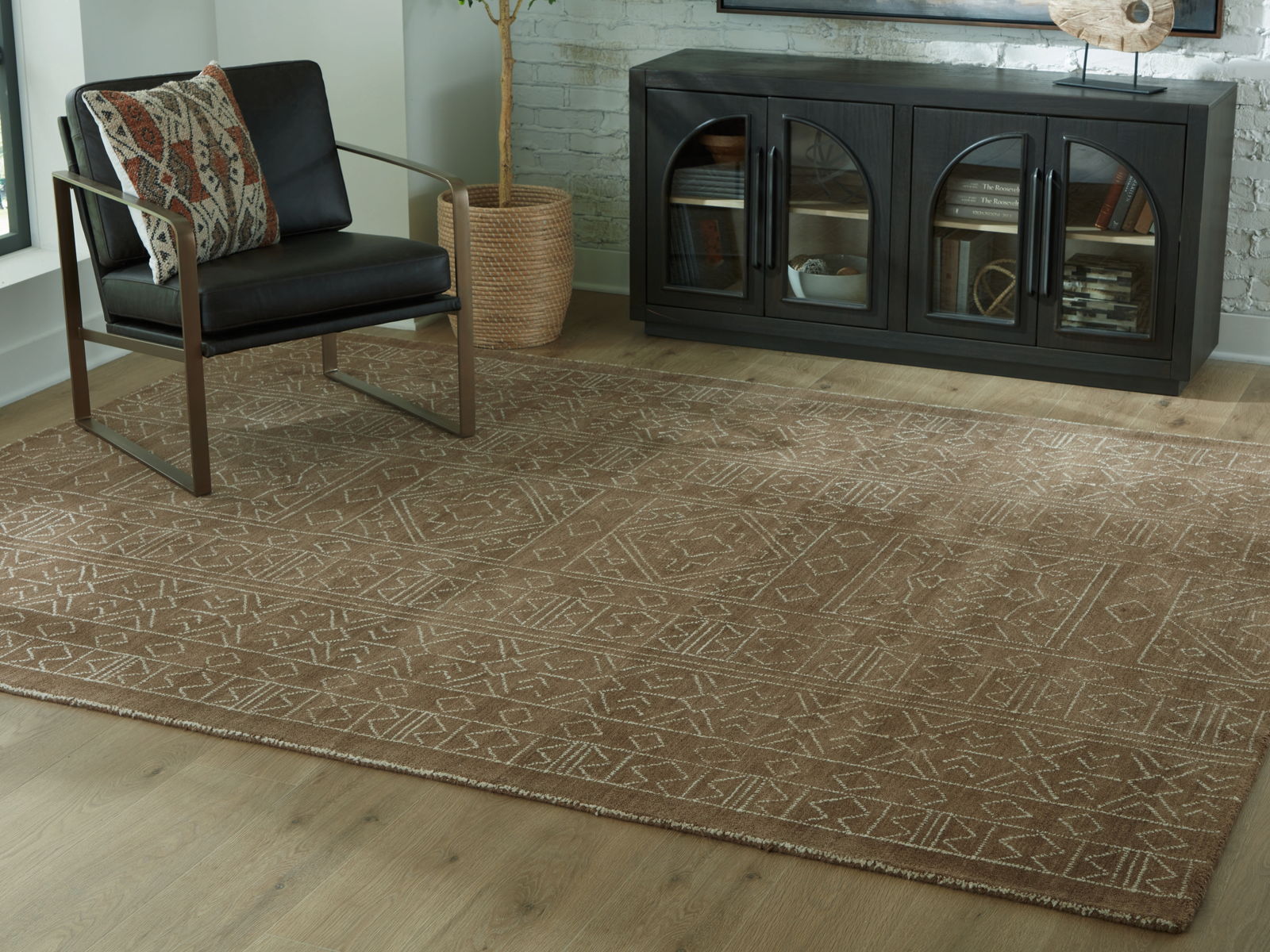 Merrittman - Rug - Image 2