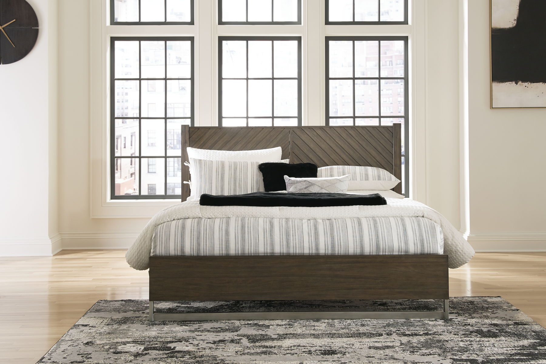 Arkenton - 5 Pc. - Dresser, Mirror, King Panel Bed - Grayish Brown - Image 3