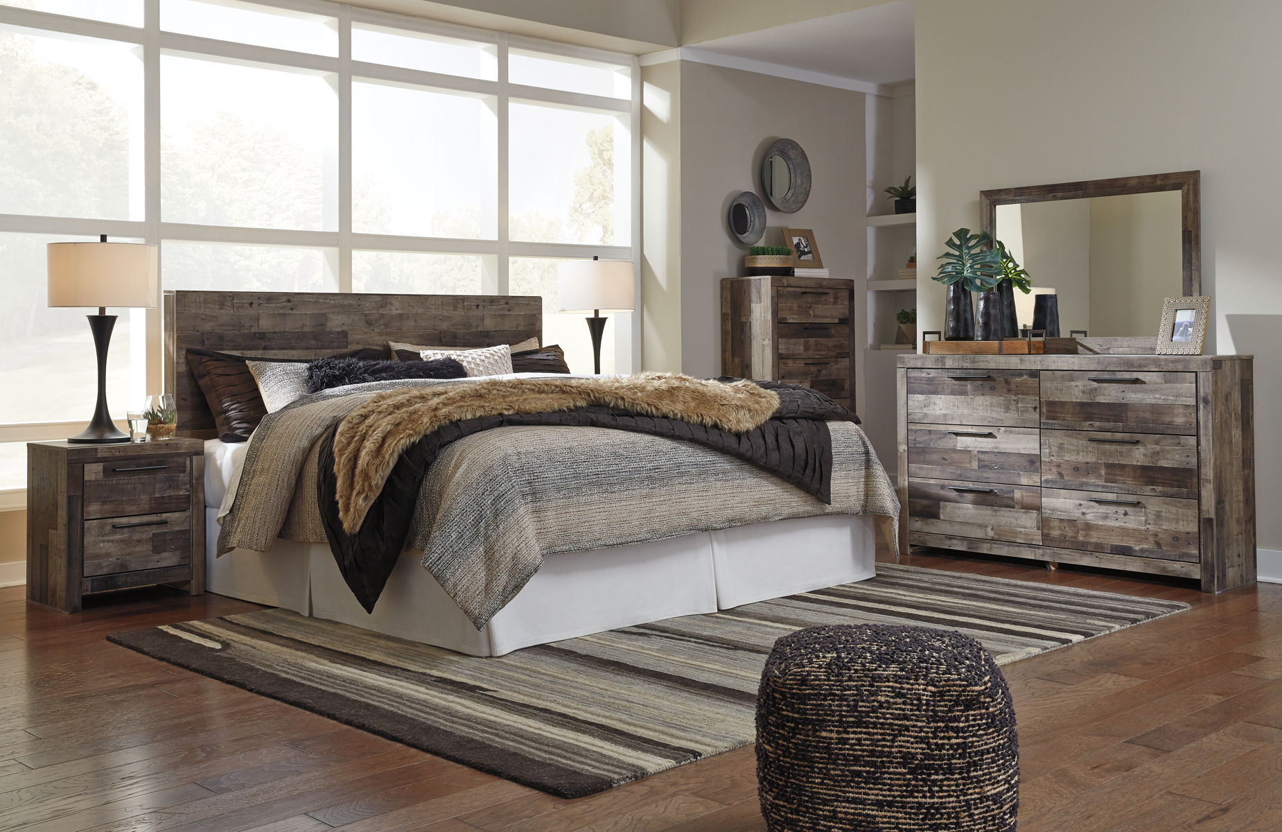 Derekson - Dresser - Image 5