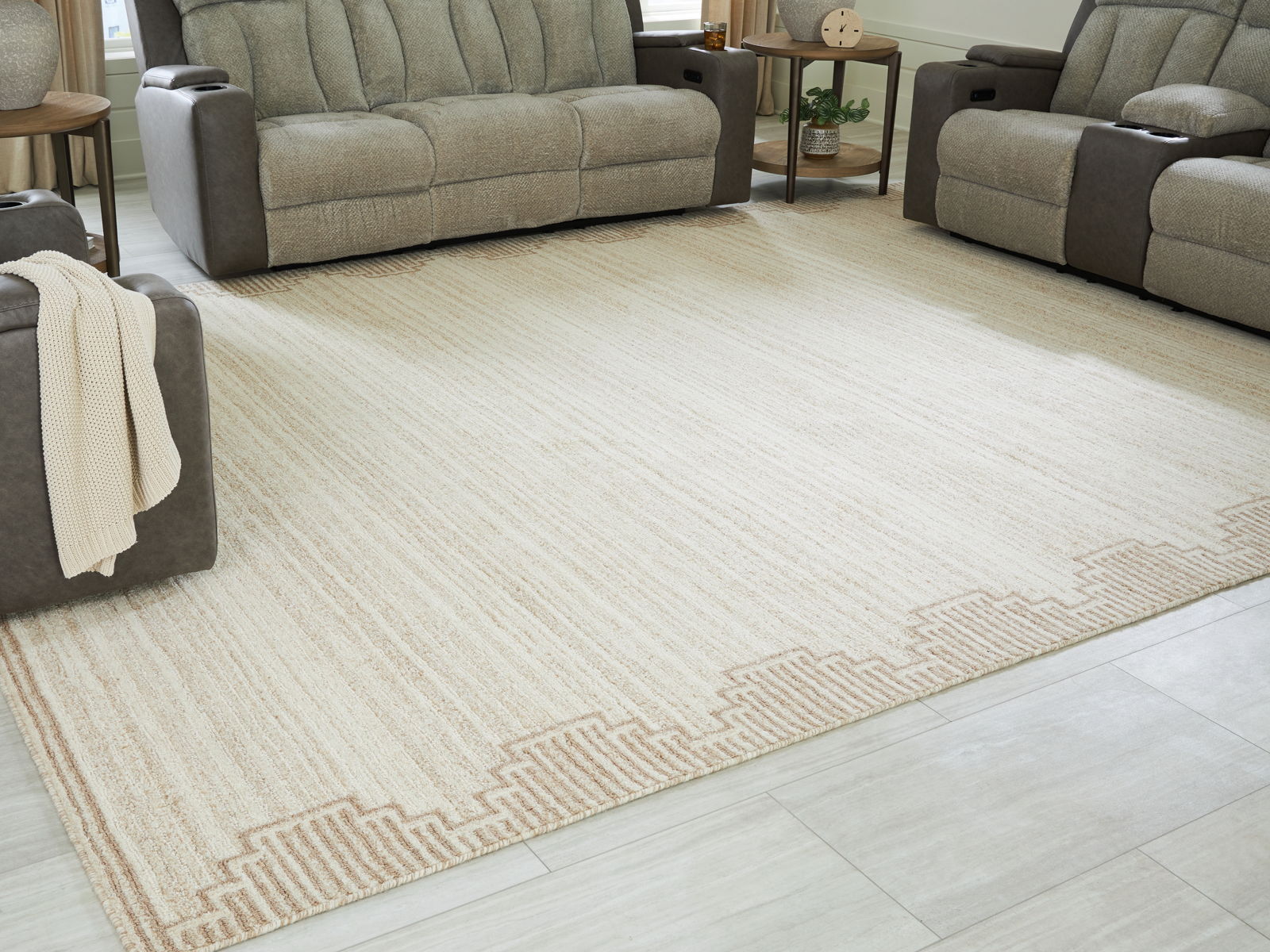 Emorymore - Rug - Image 4