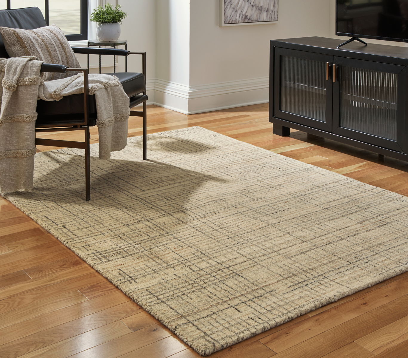 Janston - 5' x 7' Rug - Ivory / Gray / Tan - Image 2