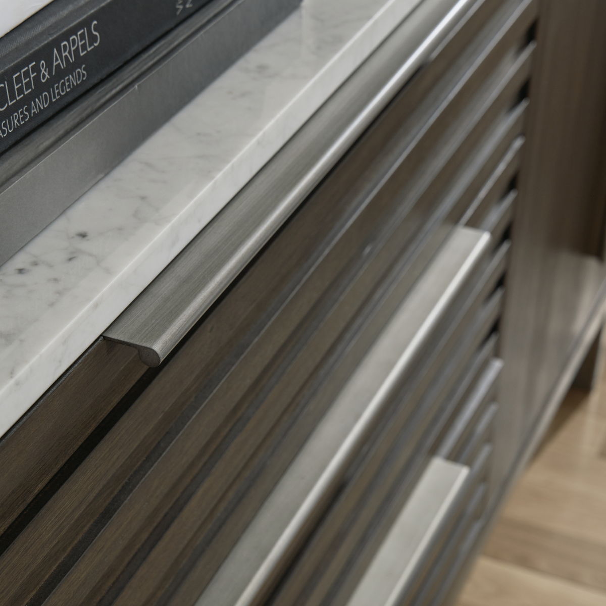 Arkenton - Dresser - Image 2