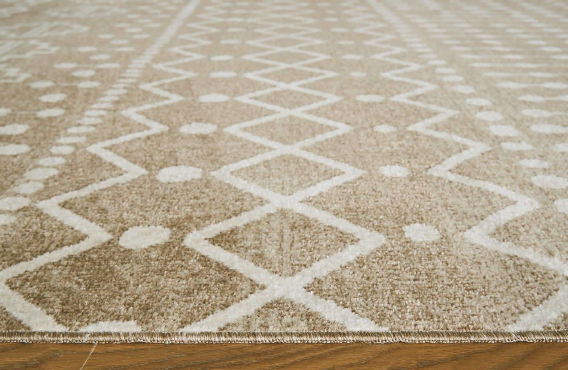 Bunchly - 5' x 7' Rug - Tan / Brown / Cream - Image 3