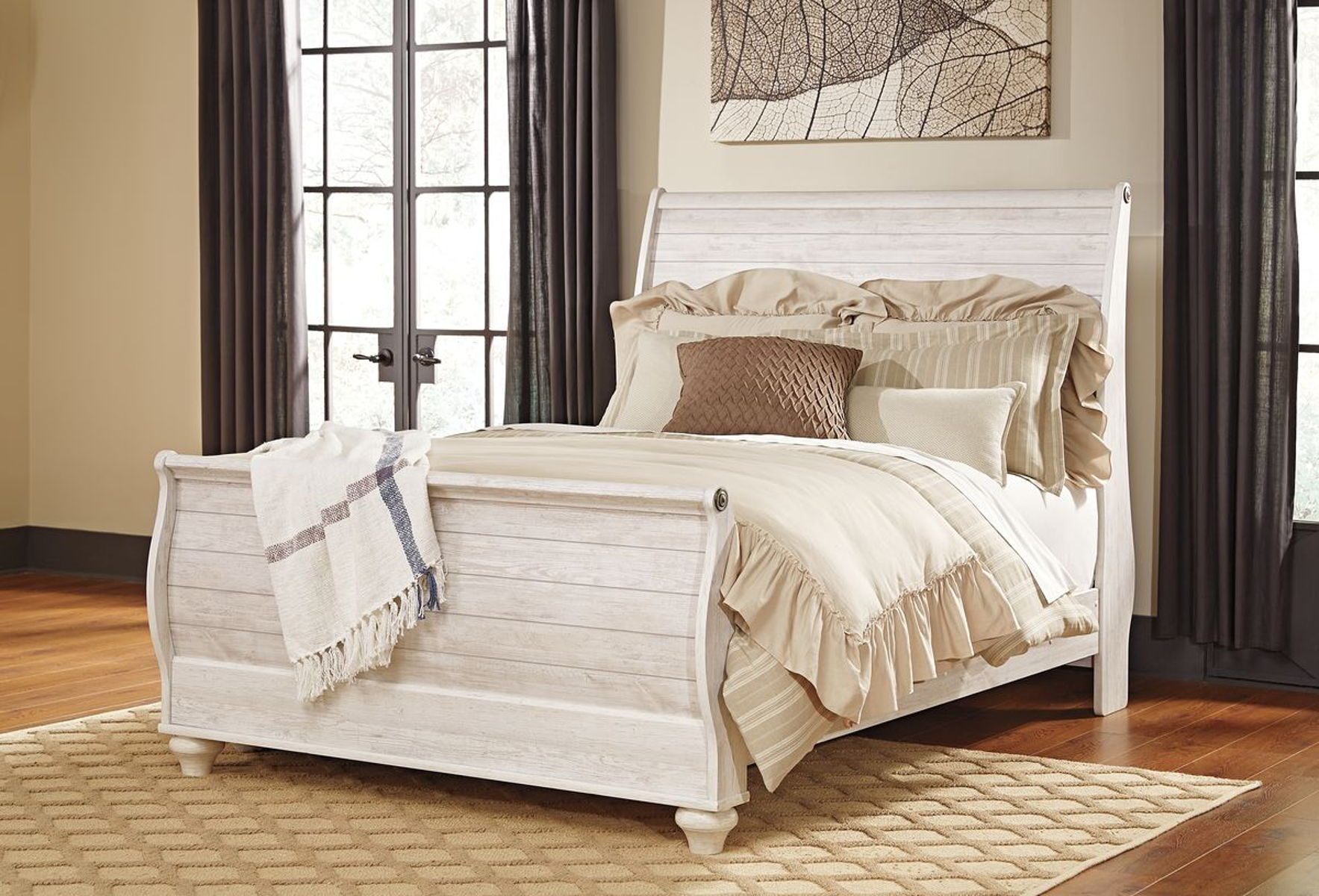 Willowton - Sleigh Bedroom Set - Image 9