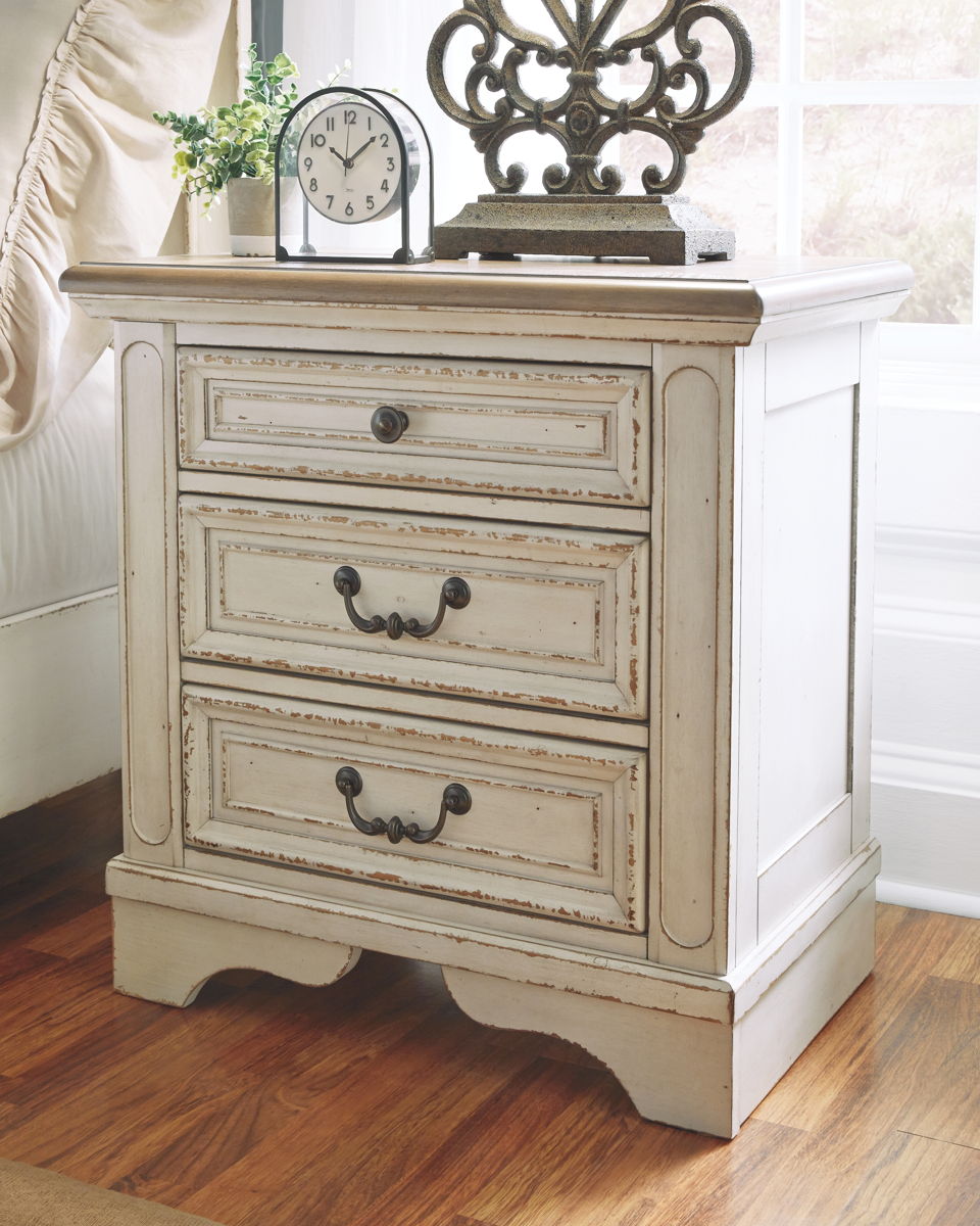 Realyn - Panel Bedroom Set - Image 31