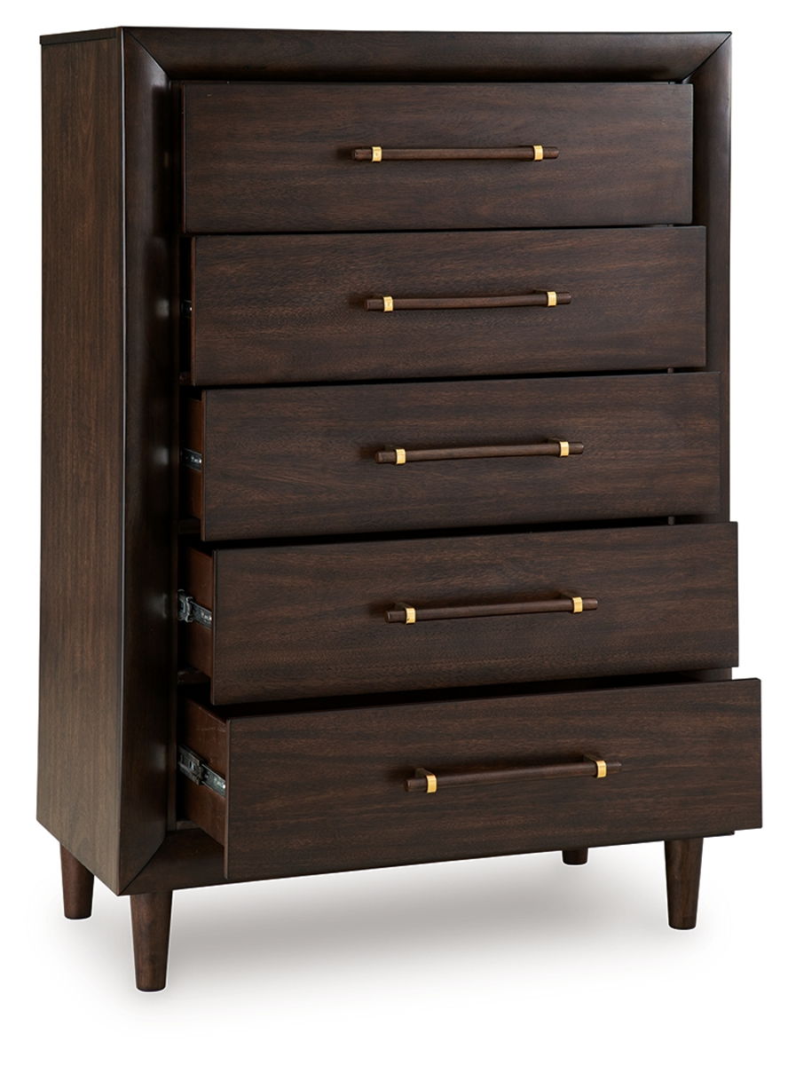 Dantenton - Five Drawer Chest - Merlot - Image 2